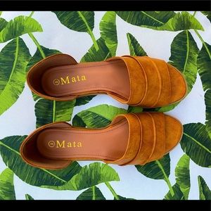 Brand New - Mata Tan Sandal/Flat